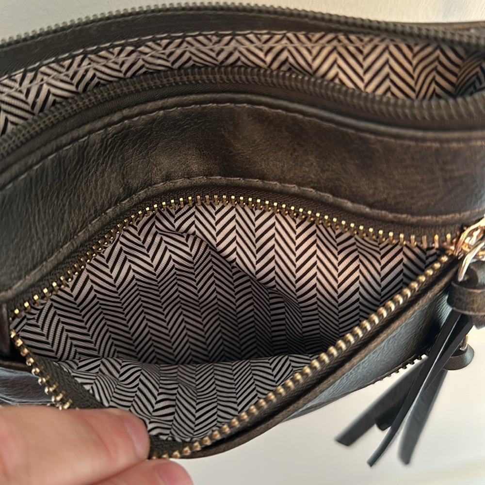 Isabelle Small Functional Multi Pocket Crossbody … - image 6